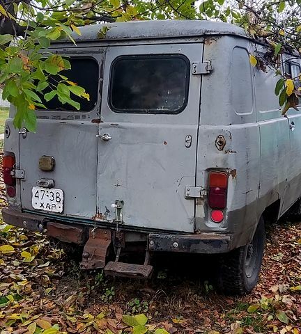 УАЗ 3303, объемом двигателя 2.4 л и пробегом 200 тыс. км за 1000 $, фото 2 на Automoto.ua