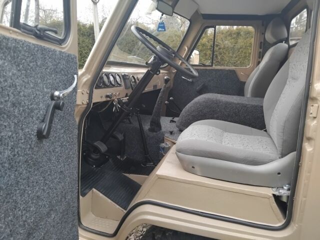 Желтый УАЗ 3303, объемом двигателя 2.5 л и пробегом 28 тыс. км за 4000 $, фото 3 на Automoto.ua