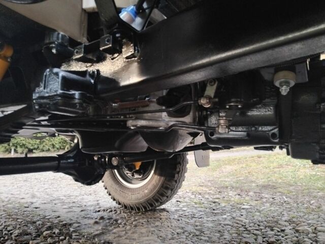 Желтый УАЗ 3303, объемом двигателя 2.5 л и пробегом 28 тыс. км за 4000 $, фото 5 на Automoto.ua