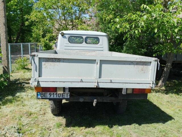 Серый УАЗ 3303, объемом двигателя 2.4 л и пробегом 25 тыс. км за 3200 $, фото 1 на Automoto.ua