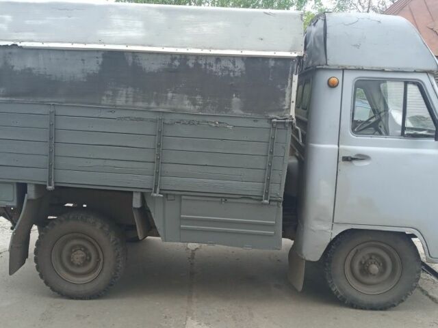 Серый УАЗ 3303, объемом двигателя 3 л и пробегом 80 тыс. км за 2500 $, фото 3 на Automoto.ua