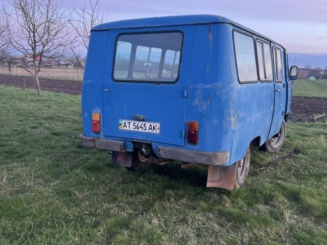 Синий УАЗ 3303, объемом двигателя 2.4 л и пробегом 5 тыс. км за 2000 $, фото 2 на Automoto.ua