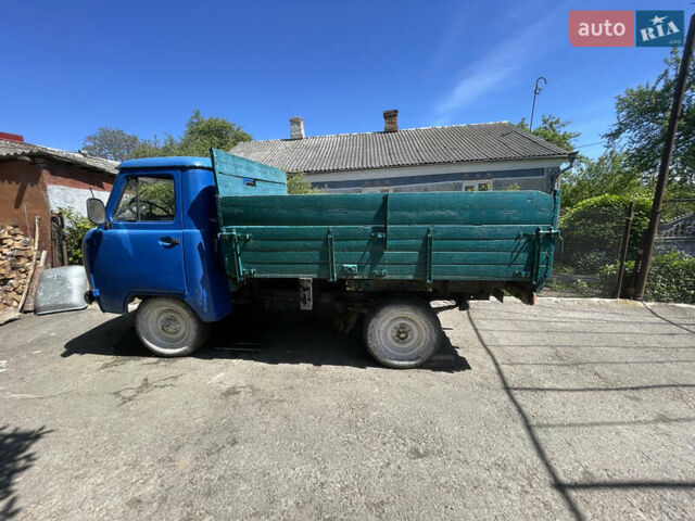 Синий УАЗ 3303, объемом двигателя 2.45 л и пробегом 20 тыс. км за 2700 $, фото 2 на Automoto.ua