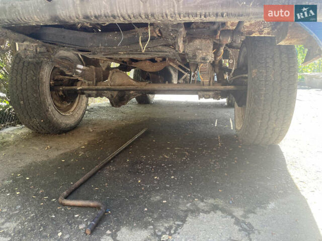 Синий УАЗ 3303, объемом двигателя 2.45 л и пробегом 20 тыс. км за 2700 $, фото 7 на Automoto.ua