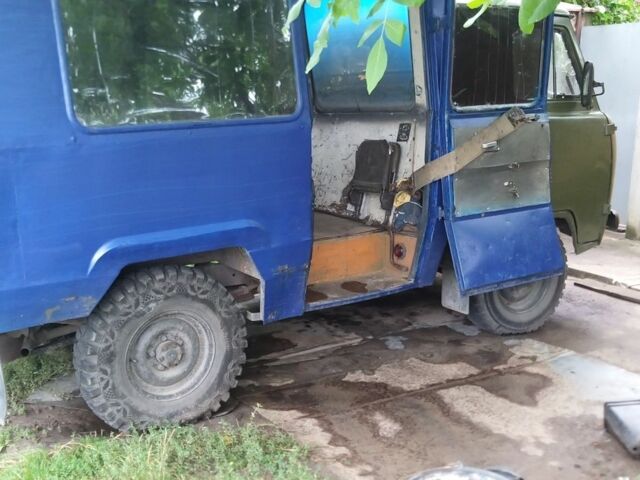 Синий УАЗ 3303, объемом двигателя 0 л и пробегом 175 тыс. км за 2000 $, фото 1 на Automoto.ua