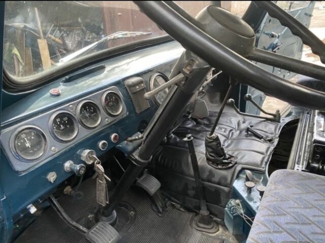 Синий УАЗ 3303, объемом двигателя 2.4 л и пробегом 100 тыс. км за 3000 $, фото 2 на Automoto.ua