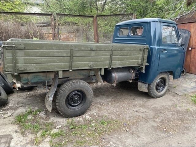 Синий УАЗ 3303, объемом двигателя 2.4 л и пробегом 100 тыс. км за 3000 $, фото 5 на Automoto.ua