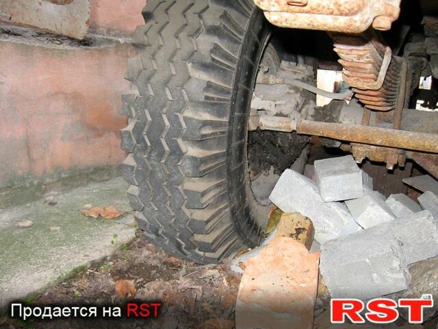 Синий УАЗ 3303, объемом двигателя 2.5 л и пробегом 0 тыс. км за 1500 $, фото 5 на Automoto.ua