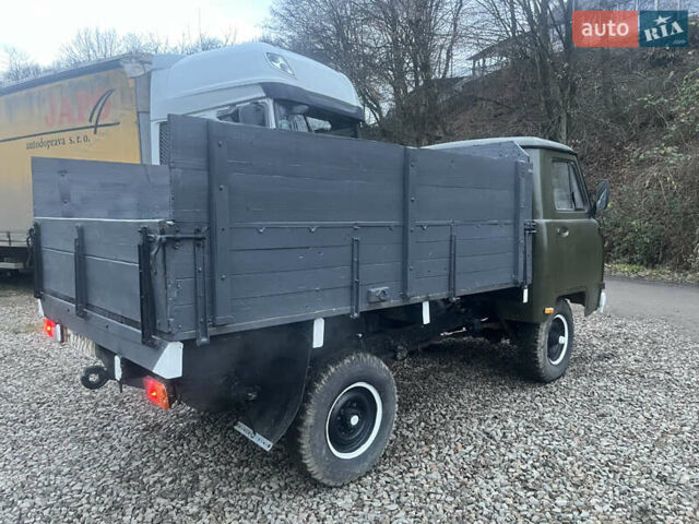 Зеленый УАЗ 3303, объемом двигателя 2.4 л и пробегом 38 тыс. км за 2650 $, фото 5 на Automoto.ua