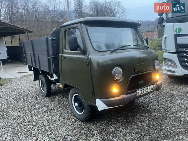 Зеленый УАЗ 3303, объемом двигателя 2.4 л и пробегом 38 тыс. км за 2650 $, фото 8 на Automoto.ua