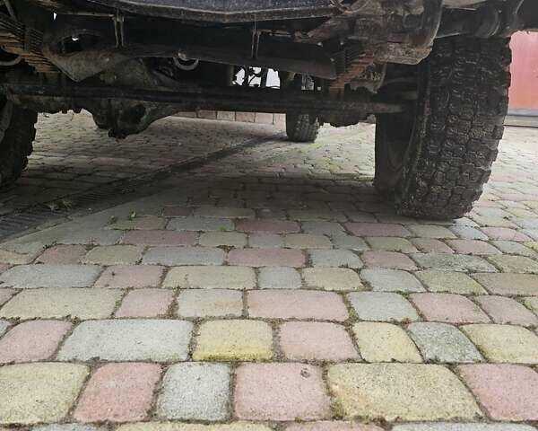 Зеленый УАЗ 3303, объемом двигателя 2.4 л и пробегом 4 тыс. км за 3000 $, фото 5 на Automoto.ua