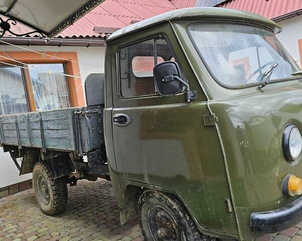 Зеленый УАЗ 3303, объемом двигателя 2.4 л и пробегом 4 тыс. км за 3000 $, фото 1 на Automoto.ua
