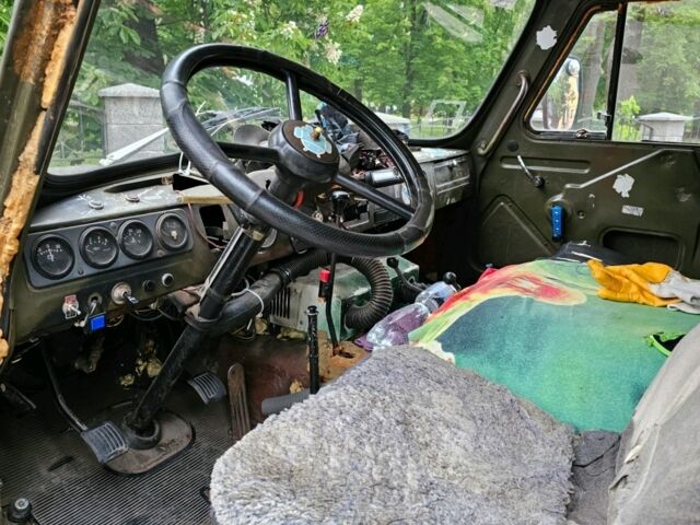 Зелений УАЗ 3303, об'ємом двигуна 2.4 л та пробігом 13 тис. км за 1394 $, фото 6 на Automoto.ua