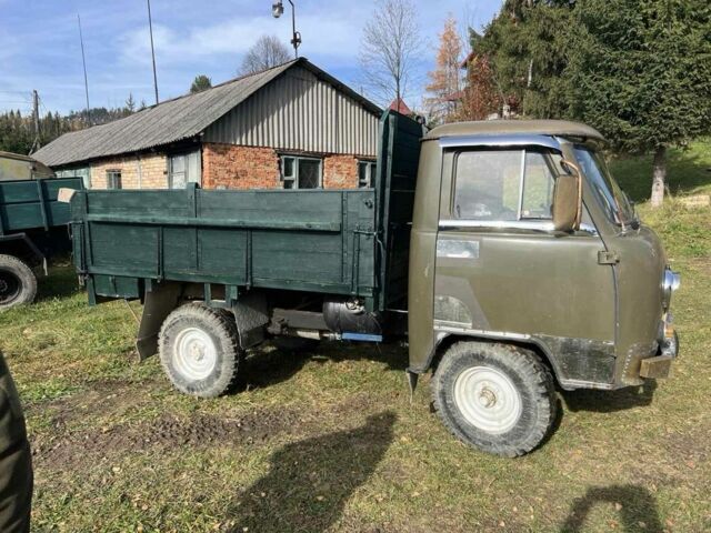 Зеленый УАЗ 3303, объемом двигателя 2.4 л и пробегом 180 тыс. км за 2750 $, фото 3 на Automoto.ua