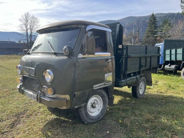 Зеленый УАЗ 3303, объемом двигателя 2.4 л и пробегом 180 тыс. км за 2750 $, фото 1 на Automoto.ua