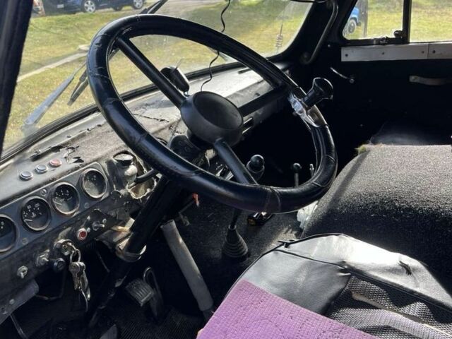 Зеленый УАЗ 3303, объемом двигателя 2.4 л и пробегом 180 тыс. км за 2750 $, фото 6 на Automoto.ua