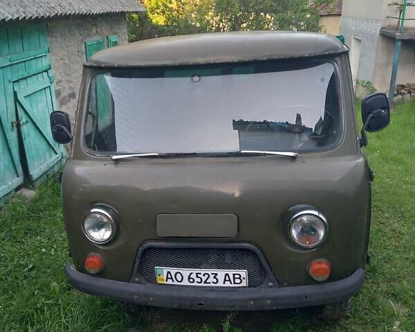 Зеленый УАЗ 3303, объемом двигателя 2.4 л и пробегом 89 тыс. км за 3000 $, фото 16 на Automoto.ua