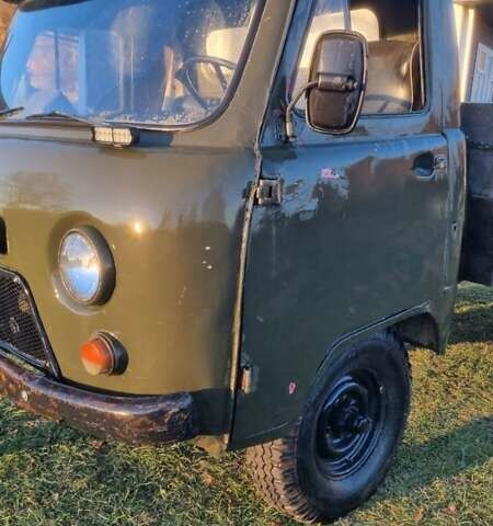 Зеленый УАЗ 3303, объемом двигателя 2.4 л и пробегом 77 тыс. км за 1899 $, фото 1 на Automoto.ua