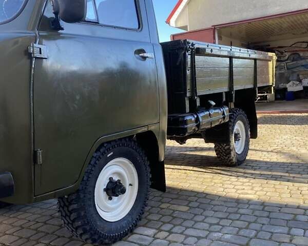 Зелений УАЗ 3303, об'ємом двигуна 2.45 л та пробігом 1 тис. км за 5000 $, фото 6 на Automoto.ua