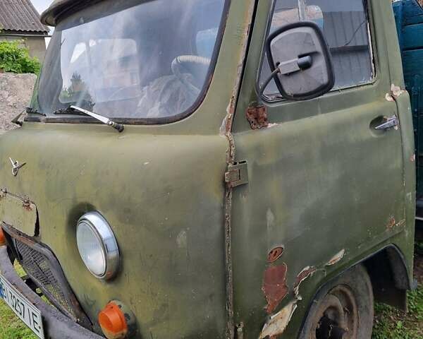 Зелений УАЗ 3303, об'ємом двигуна 2.45 л та пробігом 1000 тис. км за 1800 $, фото 3 на Automoto.ua