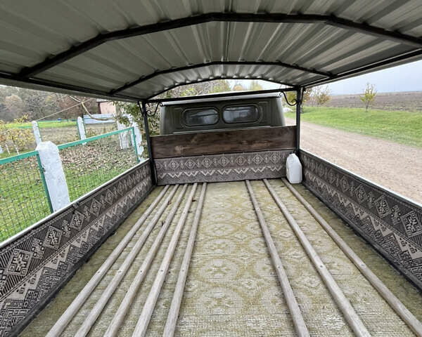 Зелений УАЗ 3303, об'ємом двигуна 2.45 л та пробігом 200 тис. км за 2000 $, фото 2 на Automoto.ua