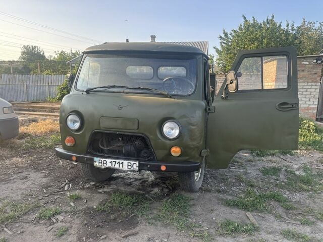 Зелений УАЗ 3303, об'ємом двигуна 0 л та пробігом 50 тис. км за 2000 $, фото 1 на Automoto.ua