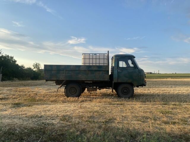 Зелений УАЗ 3303, об'ємом двигуна 2.5 л та пробігом 262 тис. км за 2300 $, фото 2 на Automoto.ua