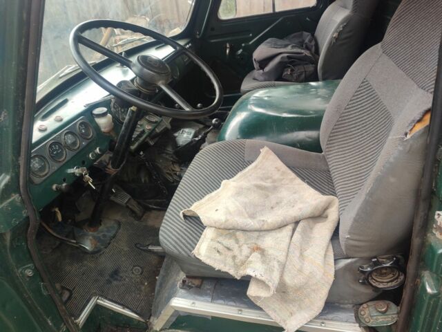 Зеленый УАЗ 3303, объемом двигателя 0 л и пробегом 100 тыс. км за 2000 $, фото 3 на Automoto.ua