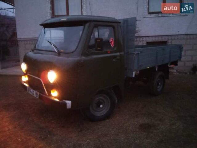 Зеленый УАЗ 3303, объемом двигателя 2.4 л и пробегом 1 тыс. км за 2850 $, фото 1 на Automoto.ua