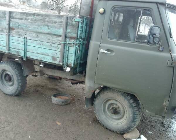 Зеленый УАЗ 3303, объемом двигателя 0 л и пробегом 250 тыс. км за 2600 $, фото 2 на Automoto.ua