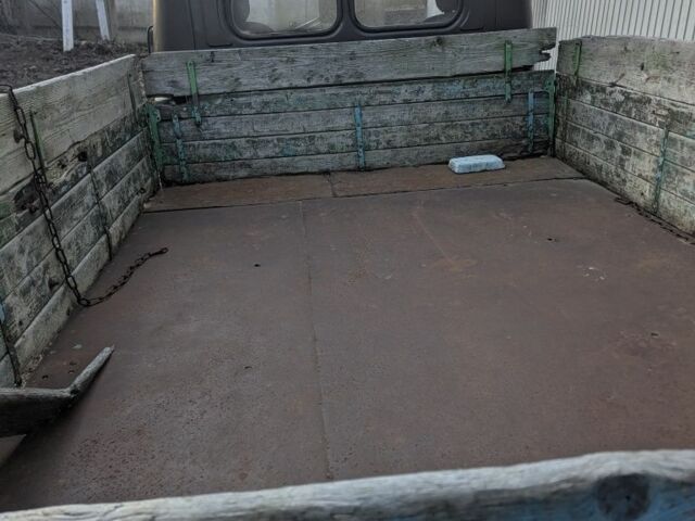 Зелений УАЗ 3303, об'ємом двигуна 2.4 л та пробігом 100 тис. км за 1400 $, фото 5 на Automoto.ua