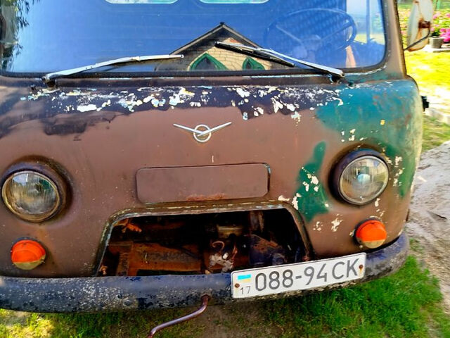 Зеленый УАЗ 3303, объемом двигателя 2.4 л и пробегом 0 тыс. км за 480 $, фото 1 на Automoto.ua