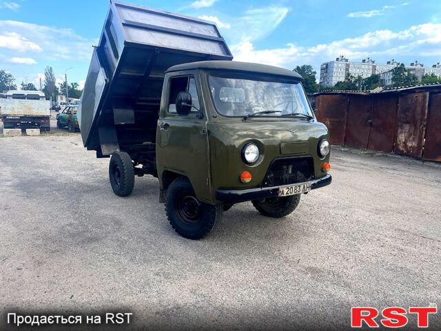 Зелений УАЗ 3303, об'ємом двигуна 2.4 л та пробігом 0 тис. км за 3300 $, фото 1 на Automoto.ua