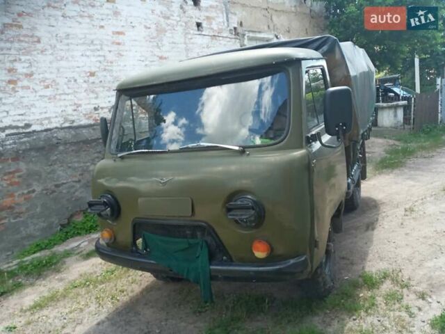 Зеленый УАЗ 3303, объемом двигателя 2.4 л и пробегом 76 тыс. км за 3200 $, фото 2 на Automoto.ua