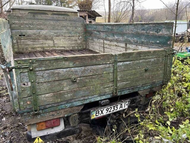 Зелений УАЗ 3303, об'ємом двигуна 2.4 л та пробігом 1000 тис. км за 832 $, фото 1 на Automoto.ua