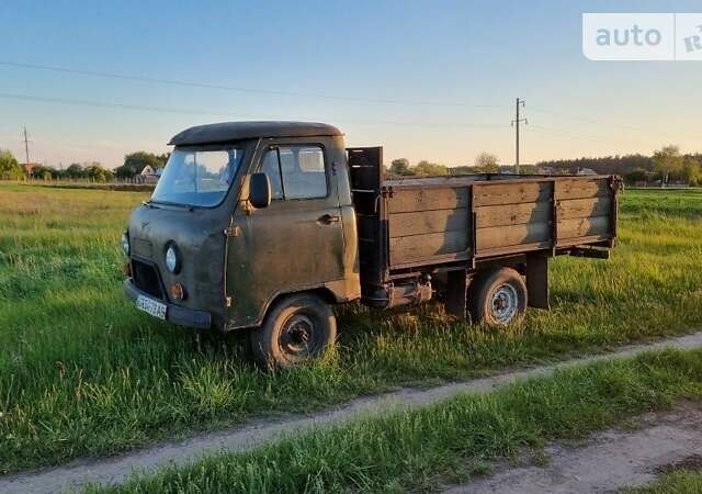 Зелений УАЗ 3303, об'ємом двигуна 2.4 л та пробігом 120 тис. км за 1703 $, фото 2 на Automoto.ua