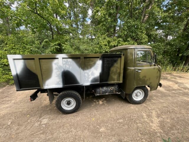 Зелений УАЗ 3303, об'ємом двигуна 2.4 л та пробігом 1000 тис. км за 3000 $, фото 3 на Automoto.ua