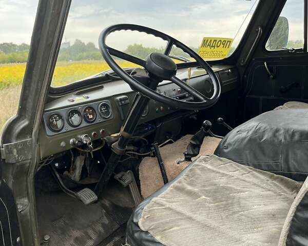 Зеленый УАЗ 3303, объемом двигателя 2.4 л и пробегом 70 тыс. км за 2000 $, фото 8 на Automoto.ua