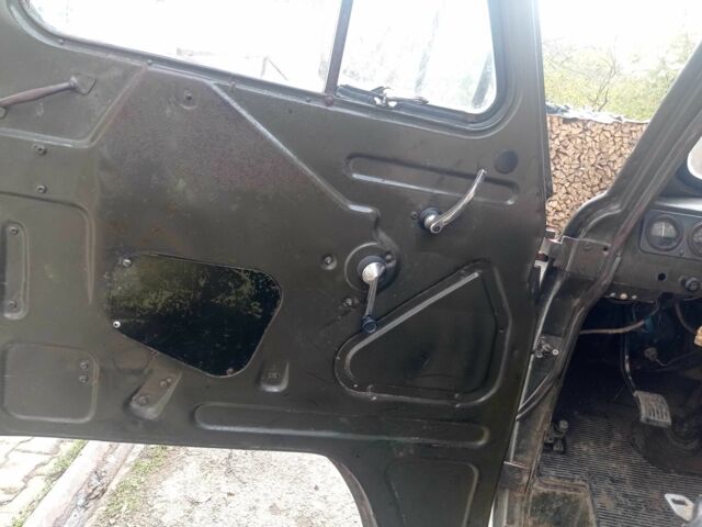 УАЗ 3303 1990 в Мукачеве на Automoto.ua Зеленый УАЗ 3303, объемом двигателя 0 л и пробегом 2 тыс. км за 1700 $, фото 4 на Automoto.ua