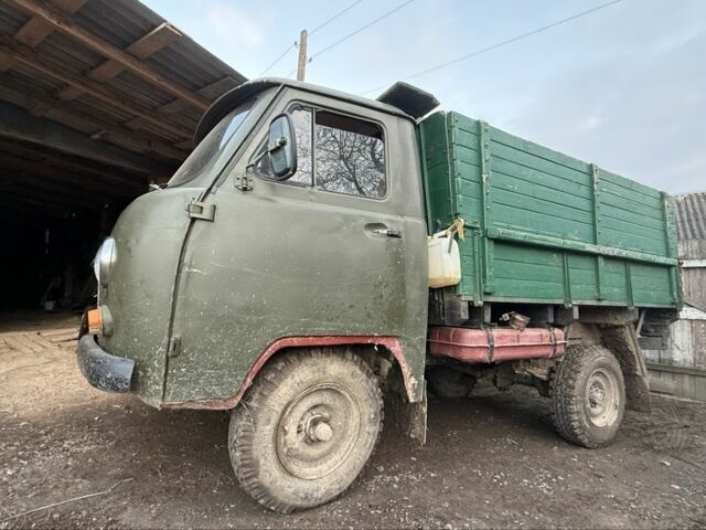 Зеленый УАЗ 3303, объемом двигателя 2.5 л и пробегом 300 тыс. км за 1800 $, фото 5 на Automoto.ua
