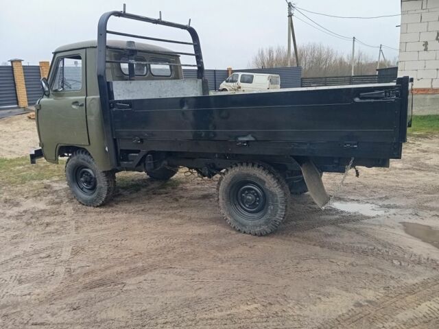 Зелений УАЗ 3303, об'ємом двигуна 2.4 л та пробігом 2 тис. км за 5593 $, фото 3 на Automoto.ua