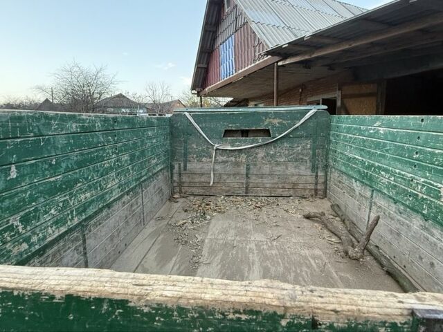 Зеленый УАЗ 3303, объемом двигателя 2.5 л и пробегом 300 тыс. км за 1800 $, фото 2 на Automoto.ua