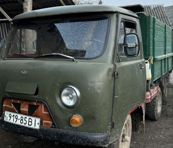 Зеленый УАЗ 3303, объемом двигателя 2.5 л и пробегом 300 тыс. км за 1800 $, фото 6 на Automoto.ua