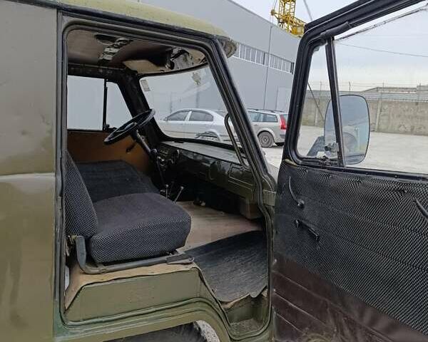 Зеленый УАЗ 3303, объемом двигателя 2.45 л и пробегом 100 тыс. км за 1800 $, фото 5 на Automoto.ua