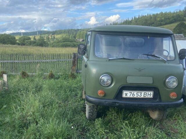 Зеленый УАЗ 3303, объемом двигателя 2.4 л и пробегом 350 тыс. км за 2500 $, фото 2 на Automoto.ua