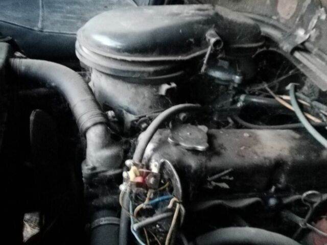 Белый УАЗ 3741, объемом двигателя 2.5 л и пробегом 82 тыс. км за 1836 $, фото 8 на Automoto.ua