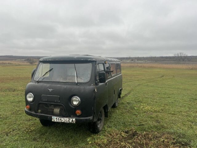 Черный УАЗ 3741, объемом двигателя 2.4 л и пробегом 80 тыс. км за 2377 $, фото 2 на Automoto.ua