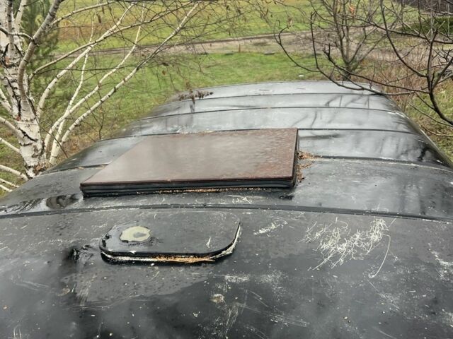 Черный УАЗ 3741, объемом двигателя 2.4 л и пробегом 80 тыс. км за 2377 $, фото 5 на Automoto.ua