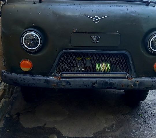 УАЗ 3741, объемом двигателя 2 л и пробегом 200 тыс. км за 1000 $, фото 3 на Automoto.ua