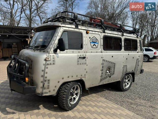 Серый УАЗ 3741, объемом двигателя 2.5 л и пробегом 120 тыс. км за 6500 $, фото 15 на Automoto.ua